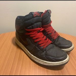 Nike Air Jordan 1 Retro High OG Black Satin